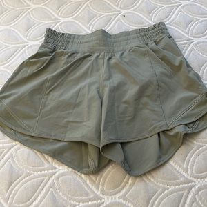 Lululemon hottie hot shorts tall